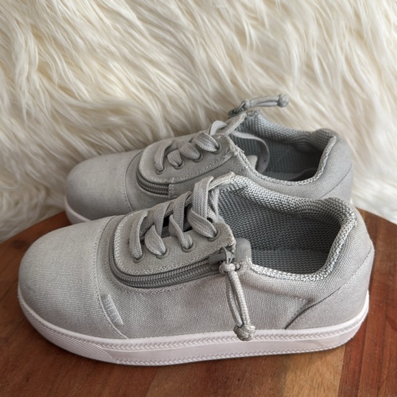 Billy Footwear Short Wrap Low Top Wide shoe size 1 Wide - Picture 4 of 9